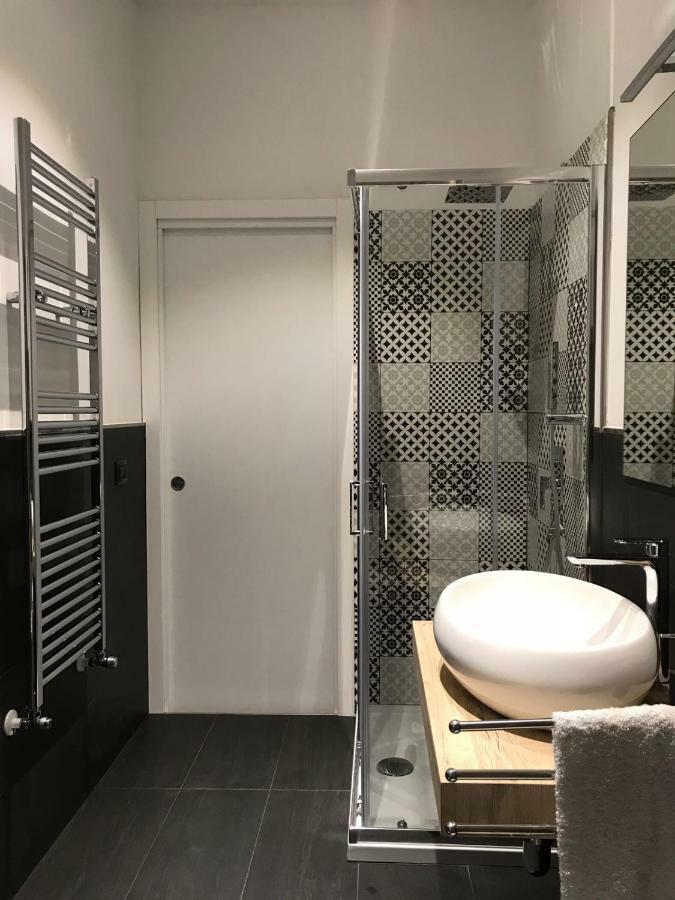 Meme'S House Appartement Locri Buitenkant foto